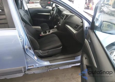 2011 Subaru Outback 2.5I Premium z USA, uszkodzony, nr VIN 4S4BRBBC8B3370482